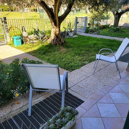ヴァレッジョ・スル・ミンチョLa Casa Sul Parcoアパートメント エクステリア 写真